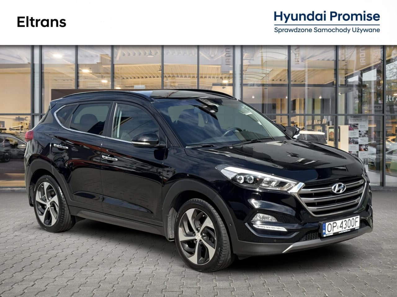 Hyundai Tucson - zdjęcie 8