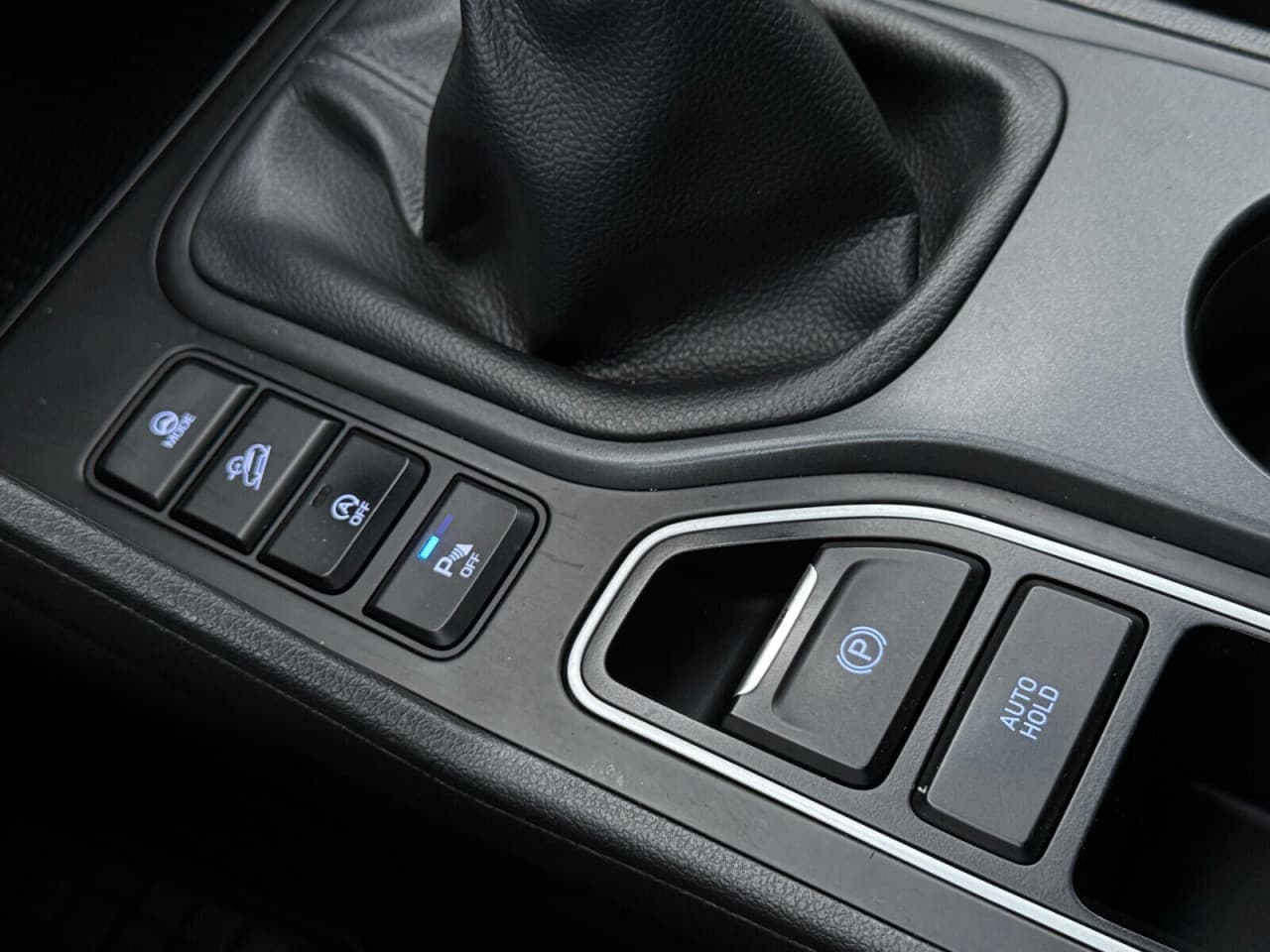 Hyundai Tucson - zdjęcie 18