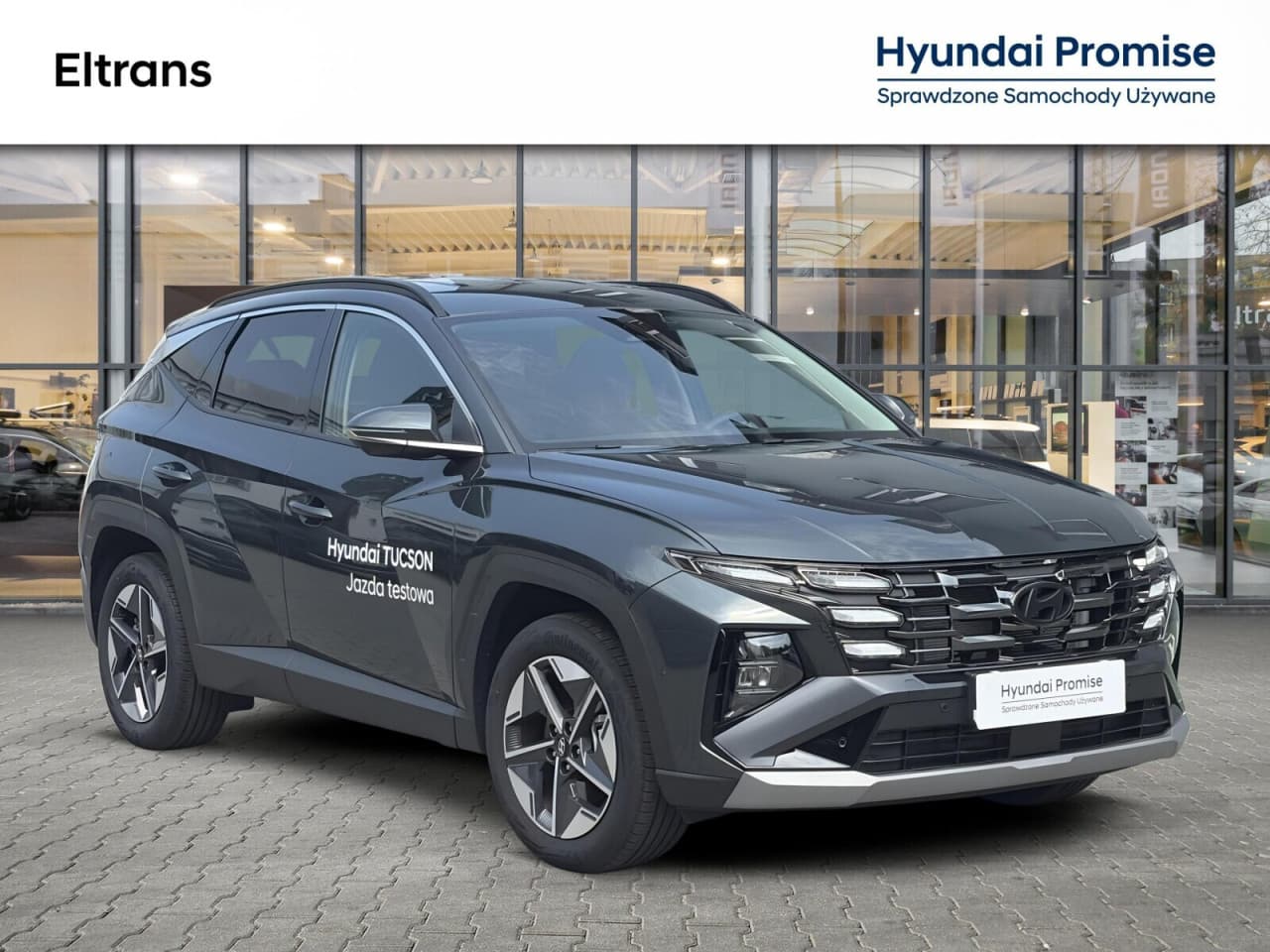 Hyundai Tucson - zdjęcie 8