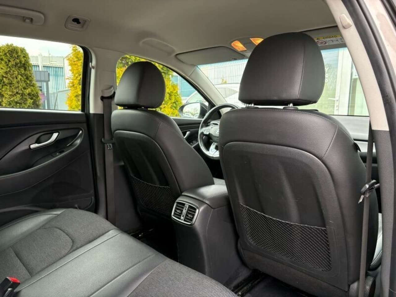 Hyundai i30 - zdjęcie 17