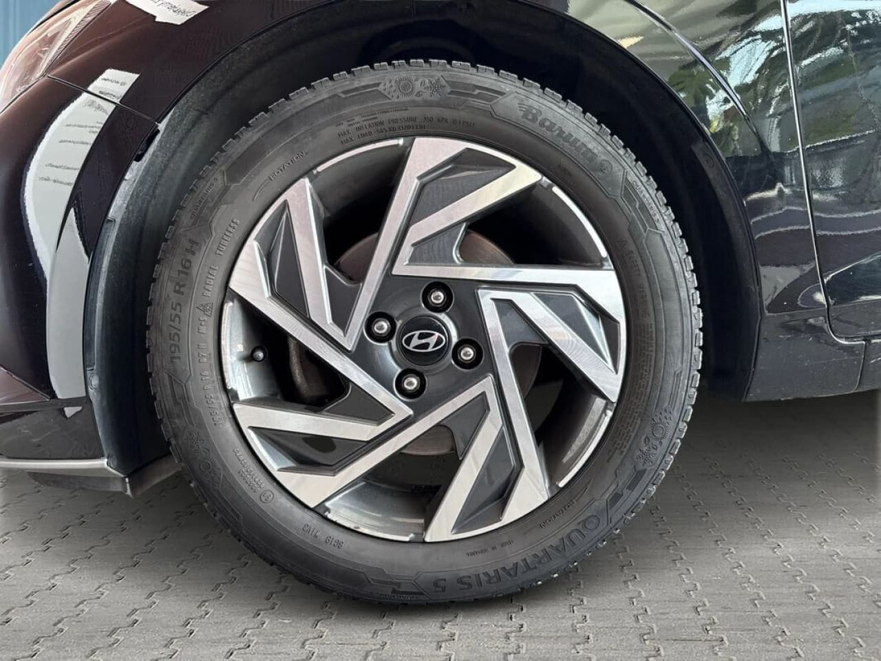 Hyundai i20 - zdjęcie 10