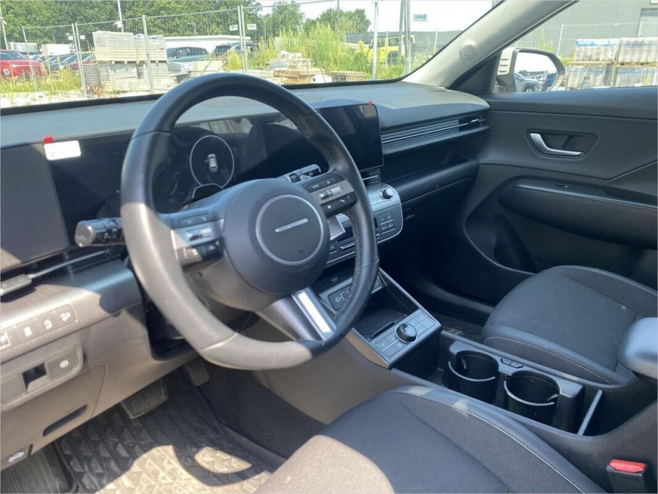 Hyundai Kona - zdjęcie 18